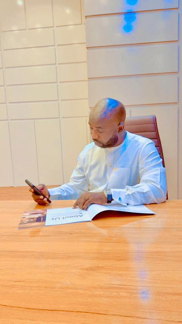 Idris HK Extends Development Agenda to Ogbabede, Announces Bridge Project to Link Access Road